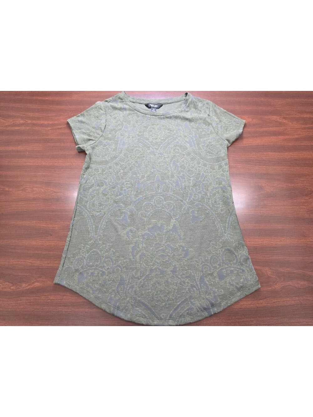Simply Vera Vera Wang Olive Green Damask Short Sleeve Shirt XS Grunge Boho Chic